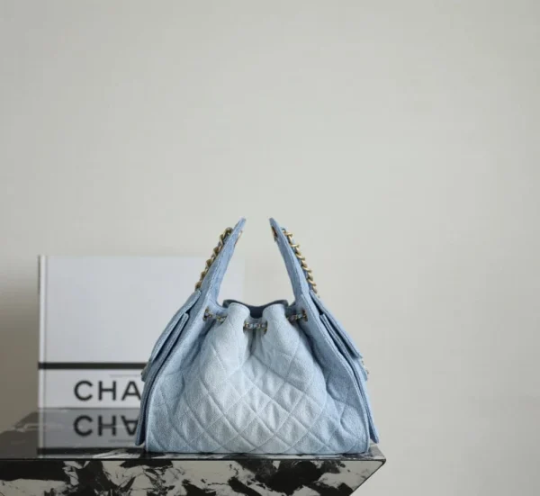037d4cf0-65c9f04ae9f2.webp Chanel 25 Small Handbag Crossbody Bag Blue 30cm, Designer Handbags, Women’s Purse, luxury bags, Chanel bags
