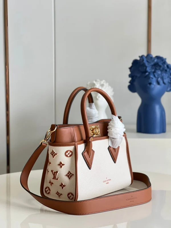 0729ea97-25ed4d4cf918.webp Louis Vuitton On My Side Pm 25Cm Brown, Designer Handbags, Womens Purse, luxury bags