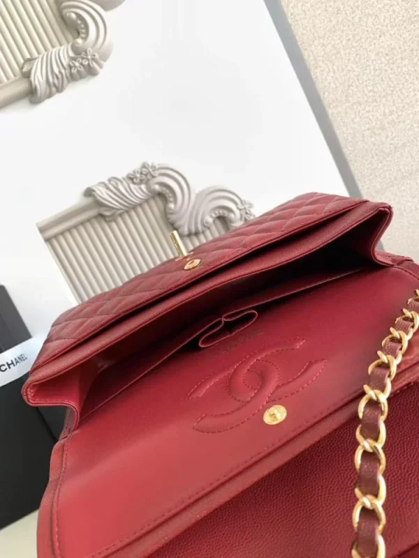 09d6a5a7-e35a52b1084b.webp Chanel Classic Flap Bag 25 cm Red Gold-Tone Hardware A01112, Designer Handbag, Women’s Purse, Designer Handbags, Women’s Purse, luxury bags, Chanel bags