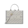 09f6u-4i7mo.webp Medium Dior Book Tote