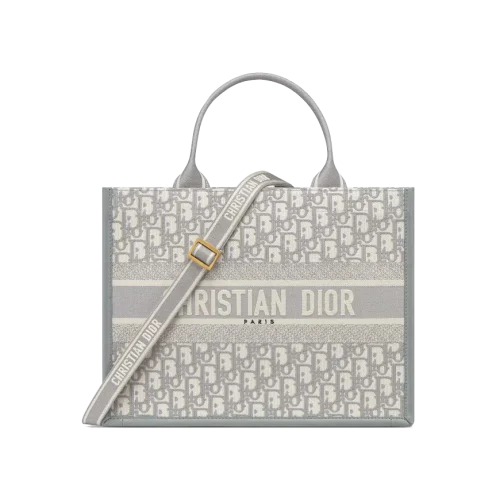 09f6u-4i7mo.webp Medium Dior Book Tote