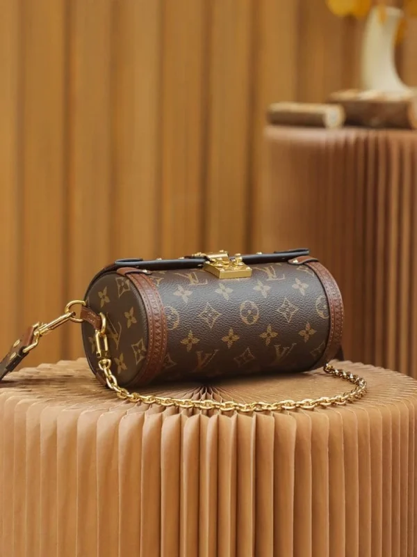 0e8771c49e6ff60f0b78656b9fbe9859-44ce3d6ced66.webp Louis Vuitton Papillon Trunk Monogram M57835, Designer Handbags, Womens Purse, luxury bags