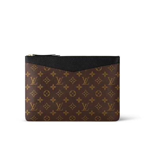 Louis Vuitton Daily Pouch Iconic Monogram Canvas M62048 29.5cm/ 11.6in, Designer Handbags, luxury bags