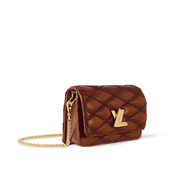 10003-1-15-9661af59fd47.webp Louis Vuitton On Chain Go-14 20cm M13841, Designer Handbags, Womens Purse, luxury bags
