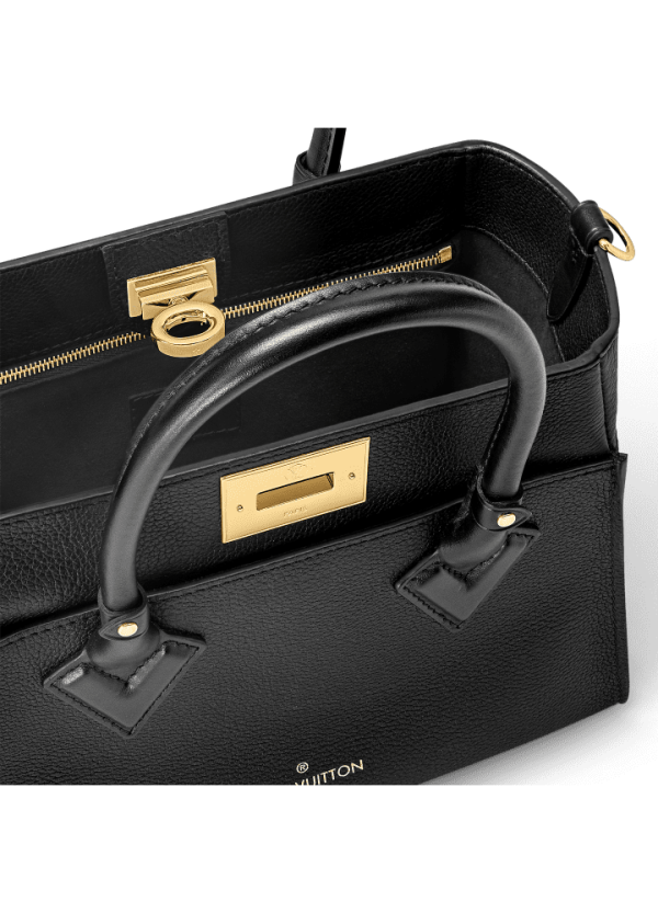 10003-40-6c70810ea484.webp Louis Vuitton On My Side Pm 25cm M57728, Designer Handbags, Womens Purse, luxury bags