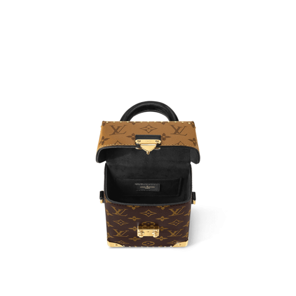 10003-55-ed6539e9bd4d.webp Louis Vuitton Camera Box M82465, Designer Handbags, Womens Purse, luxury bags