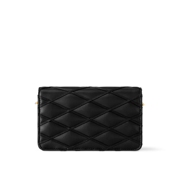 10004-132-b9f5bb64cf24.webp Louis Vuitton On Chain Go-14 20cm M13139, Designer Handbags, Womens Purse, luxury bags