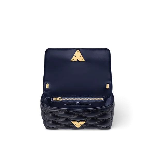 10004-133-211be0ee157a.webp Louis Vuitton Go-14 Mm M23682, Designer Handbags, Womens Purse, luxury bags