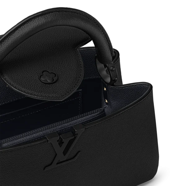 10004-138-efb637a87dd0.webp Louis Vuitton Capucines East-West Mm M23947, Designer Handbags, Womens Purse, luxury bags