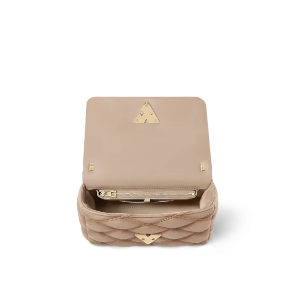 10004-3-1-1-9344d14f11f9.webp Louis Vuitton Go-14 Mm M11257, Designer Handbags, Womens Purse, luxury bags