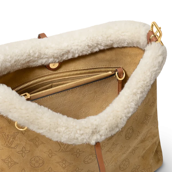 10005-30-c6b7fb05a3ce.webp Louis Vuitton Carryall Pm M11843, Designer Handbags, Womens Purse, luxury bags