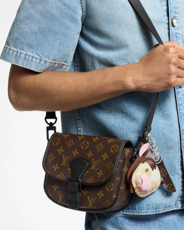 10006-104-a630b610e290.webp Louis Vuitton Montsouris Messenger Pm? M47060, Designer Handbags, Womens Purse, luxury bags