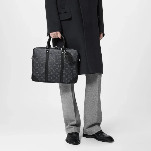 10009-20-96b4fb25977c.webp Louis Vuitton Porte-Documents Voyage Pm M46457, Designer Handbags, luxury bags