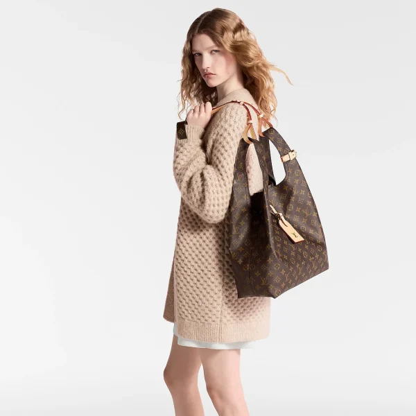 10010-6-a8bac1b89e4c.webp Louis Vuitton Atlantis Gm 34cm M46817, Designer Handbags, Womens Purse, luxury bags