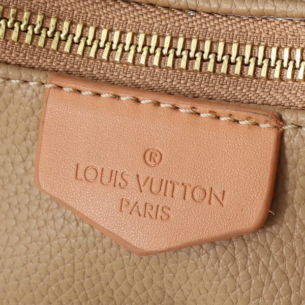 106-1-cf3321fa2004.webp Louis Vuitton Hobo Cargo Beige 31Cm M12697, Designer Handbags, Womens Purse, luxury bags
