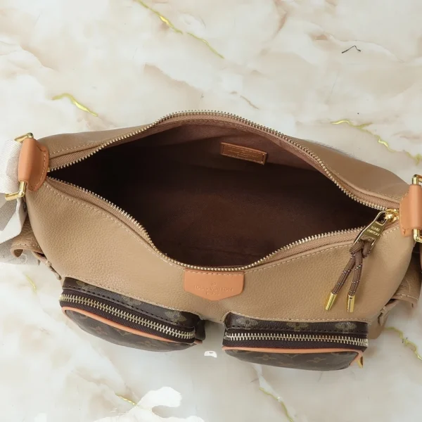 108-1-1-b9f71187eade.webp Louis Vuitton Hobo Cargo Beige 31Cm M12697, Designer Handbags, Womens Purse, luxury bags