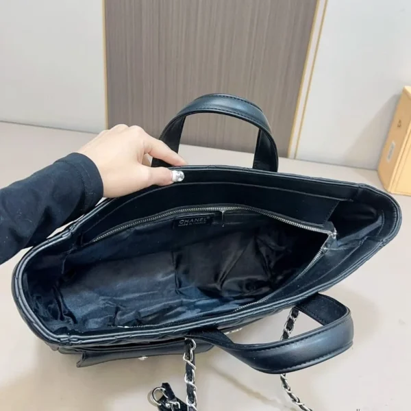140-1-e8de48bede82.webp Chanel Large Zipped Shopping Bag Black 32Cm/12.6in, Designer Handbags, Women’s Purse, luxury bags, Chanel bags