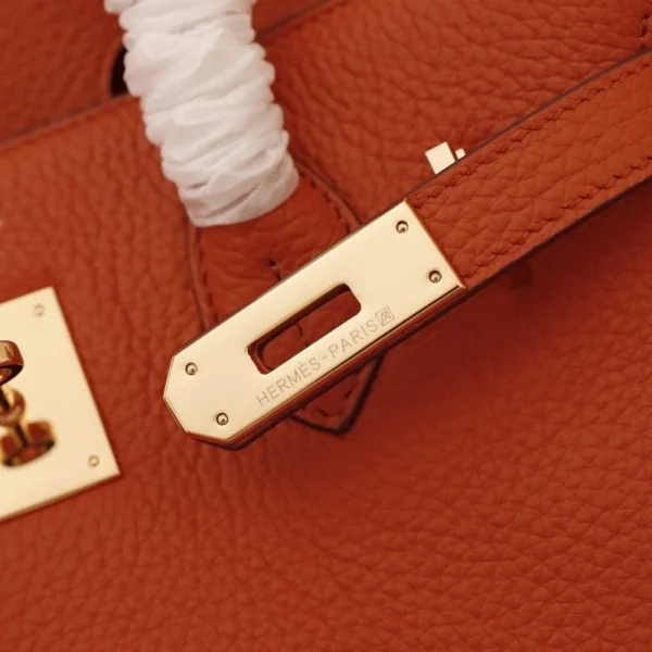 1542985435_163843579_6_7227007d-5110-4061-829c-0c46ba021ae4-0bf9dac1ece0.webp Hermes Birkin Bag 35 Fire Togo Gold Hardware