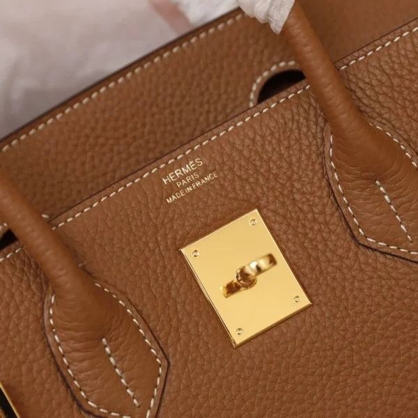 1542985600_3662343392_8_0127ec86-fe57-4226-8cad-5cc9aa12a15f-a6c5ee38c2cd.webp Hermes Birkin Bag 35 Brown Togo Gold Hardware