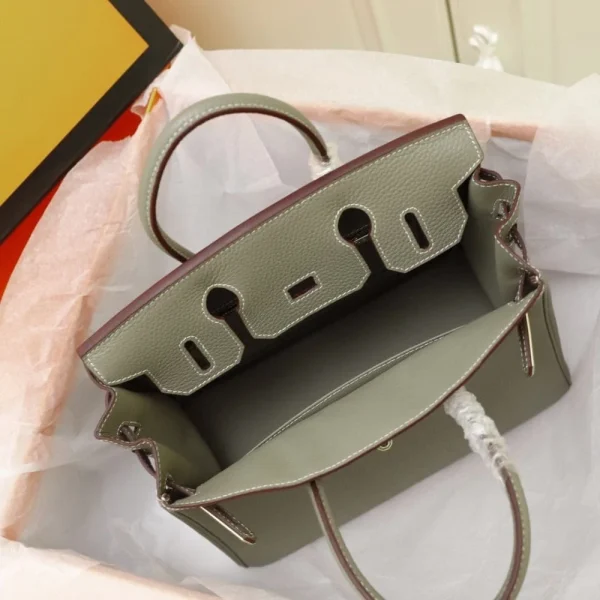 1542985651_991630897_7_37d4eabe-e69f-4e3b-8c4b-639de8800720-03d5deccb25f.webp Hermes Birkin Bag 30 Olive Togo Gold Hardware