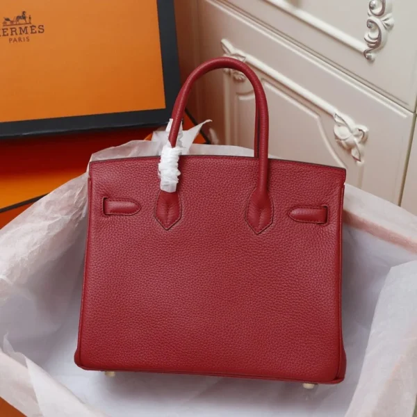 1542985907_3979928827_1_dc2f0dc5-6f81-45ea-8fbc-fb8281925192-452b51797c43.webp Hermes Birkin Bag 35 Crimson Togo Gold Hardware