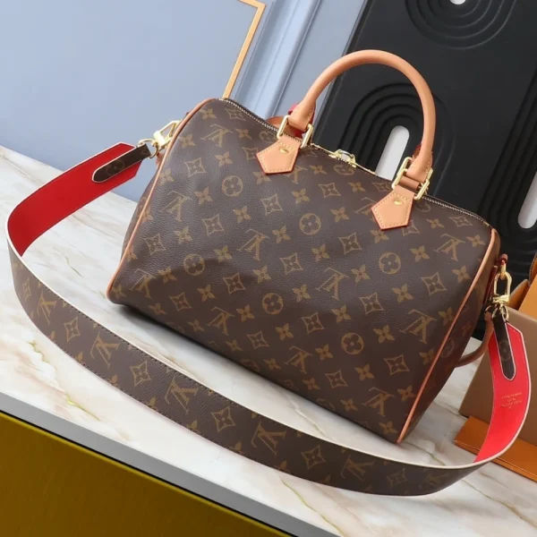 162-2-e45f8c38e759.webp Louis Vuitton Speedy Soft 30 Crafty Brown 30Cm M11945, Designer Handbags, Womens Purse, luxury bags