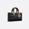 1643104840_M0540ONGE_M900_E03_GHC.webp Medium Lady D-Joy Bag