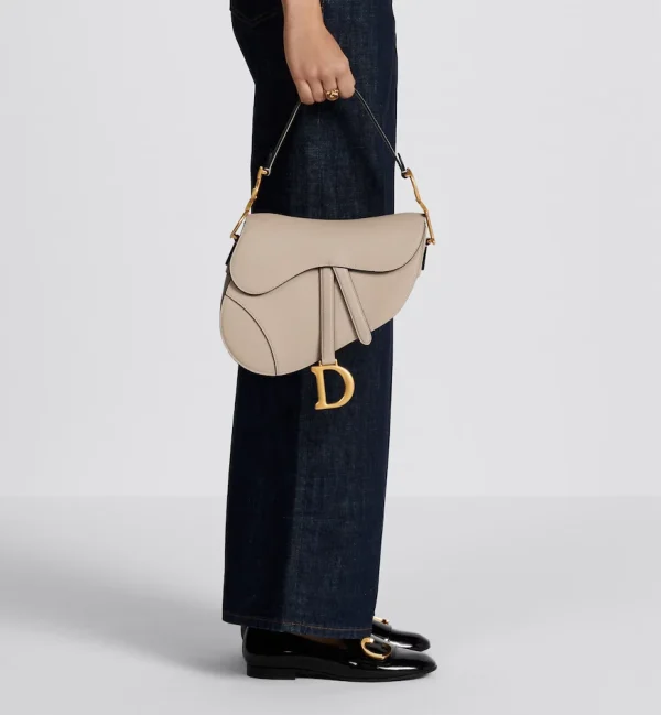 1689608826_F_23_4_LOOK_763_E15_GHC-7223af28f24f.webp Saddle Bag with Strap