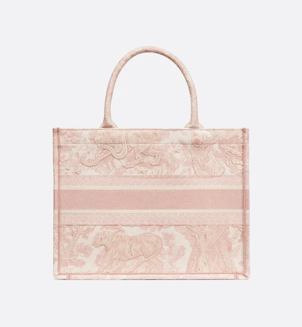 1701265518_M1296ZTDT_M31I_E08_GHC-0d0a22220205.webp Medium Dior Book Tote