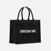 1708947916_M1296ZECY_M911_E03_GHC-56d631a76ded.webp Medium Dior Book Tote