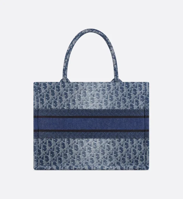 1712143239_M1296ZEGC_M49E_E08_GHC-752758677b98.webp Medium Dior Book Tote