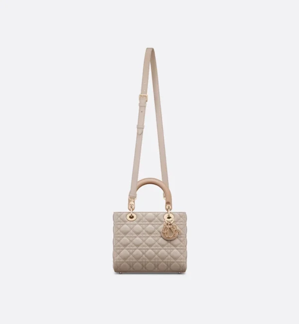 1716807615_M0565ONJC_M29I_E07_GHC-49d0c0bfdc0f.webp Medium Lady Dior Bag