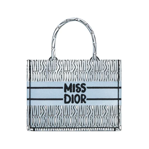 1720511115_M1296ZEZE_M44W_E08_GHC-1.webp Medium Dior Book Tote