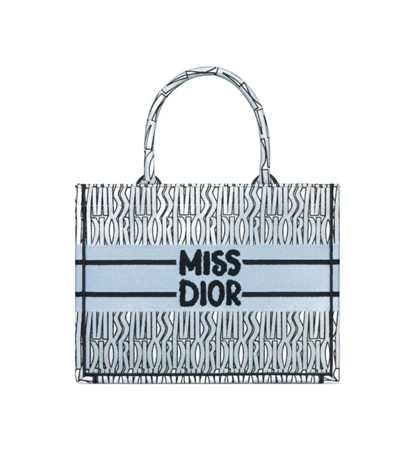 1720511115_M1296ZEZE_M44W_E08_GHC-1.webp Medium Dior Book Tote