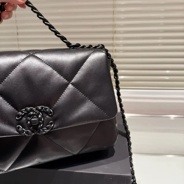 179-10-3099861536fa.webp Chanel Cc Flap Bag In Black 26Cm/10.2in, Designer Handbags, Women’s Purse, luxury bags, Chanel bags