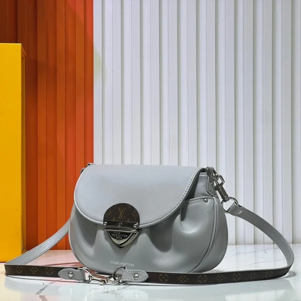187-4-1-63fea71f15aa.webp Louis Vuitton Sunset Vibe Lv Vibe Silver 27Cm, Designer Handbags, Womens Purse, luxury bags
