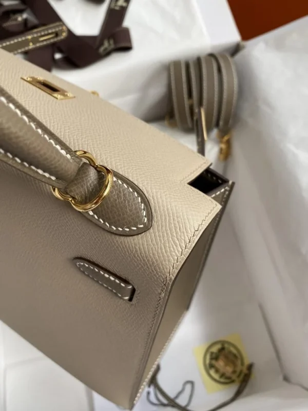 Hermes Kelly 25 Bag In Light Beige Epsom Leather For Women 25cm/10in
