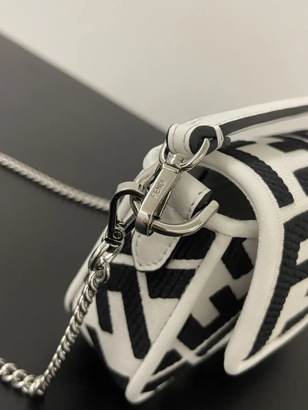 22837951-60e74c045e53.webp Fendi Baguette By Marc Jacobs In Black And White 19cm/ 7.5in