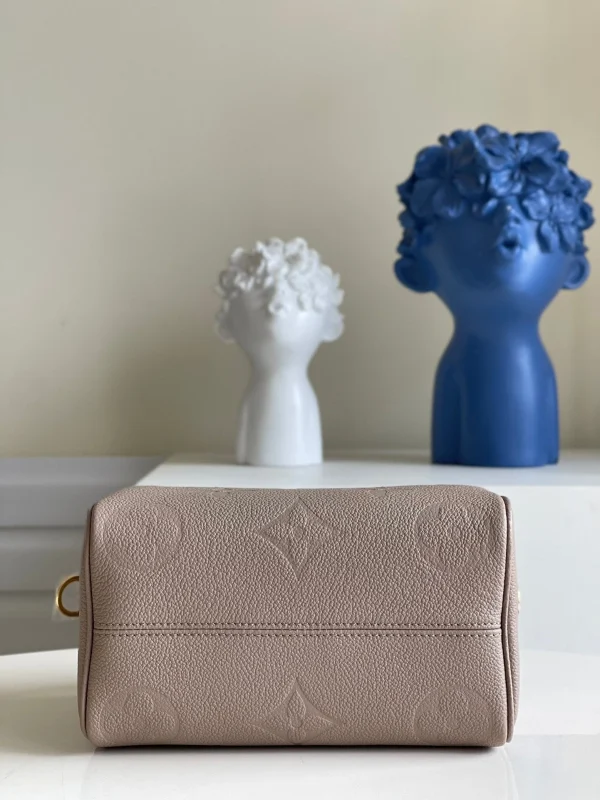 Louis Vuitton Speedy Bandoulire 25 Monogram Empreinte Tourterelle 25cm M59273, Designer Handbags, Womens Purse, luxury bags
