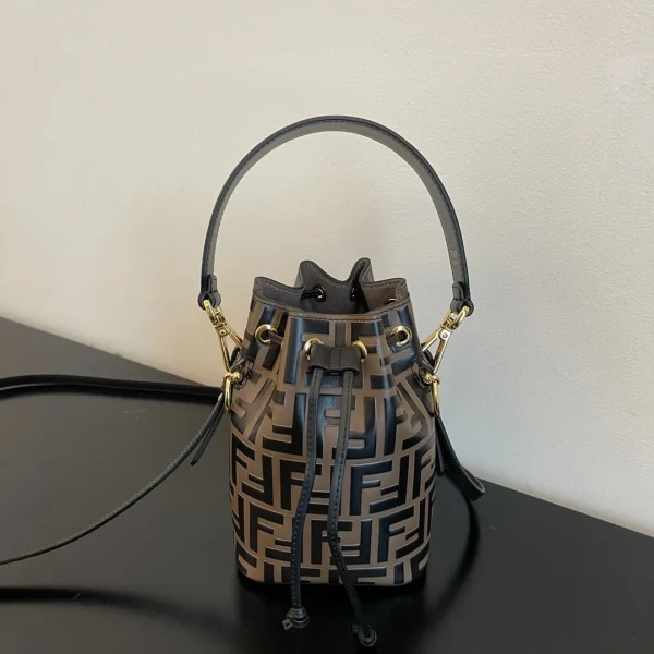 2761f227-e12c1d385988.webp Fendi Mon Tresor Brown 8Bs010A659F13Vk