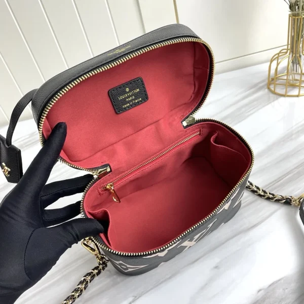 2938b5cb-bdc0a2ac07f6.webp Louis Vuitton Vanity Pm 39Cm, Designer Handbags, Womens Purse, luxury bags