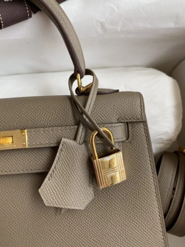 2h-f92a1eecb745.webp Hermes Kelly 25 Bag In Taupe Epsom Leather For Women 25cm/10in