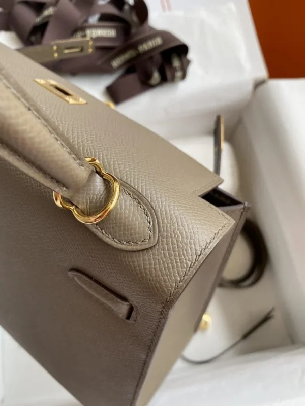 2x-b40a3d318d40.webp Hermes Kelly 25 Bag In Taupe Epsom Leather For Women 25cm/10in