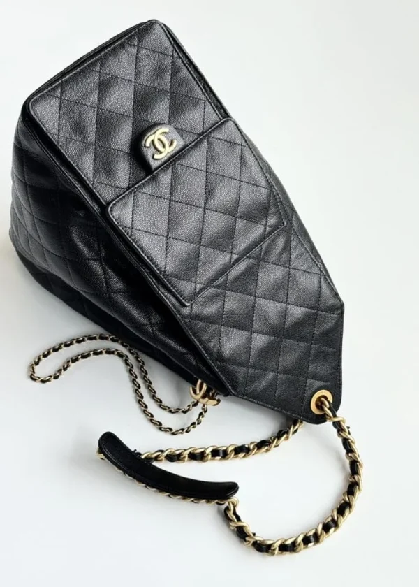 3c085b28-16cd84854e9e.webp Chanel crossbody bag 25 Medium Handbag Grained Calfskin & Gold-Tone Metal Black 40cm/15.7in, Designer Handbags, Women’s Purse, luxury bags, Chanel bags