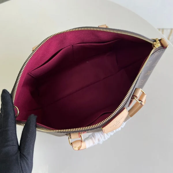 4104e796-8ee9fd085439.webp Louis Vuitton Bo Tie Pm 25Cm, Designer Handbags, Womens Purse, luxury bags