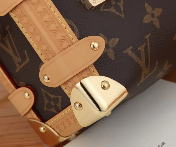 42da1d845c1d2a145bb1c9cf3655b84b-752661d51797.webp Louis Vuitton Side Trunk Pm Monogram – Women – Handbags Monogram M46815, Designer Handbags, Womens Purse, luxury bags