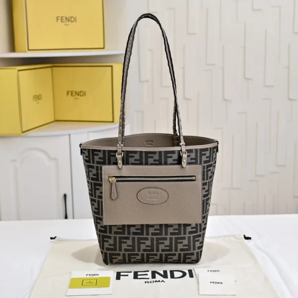 432-3-ac1ab59683ec.webp Fendi Medium Roll Gray 36Cm