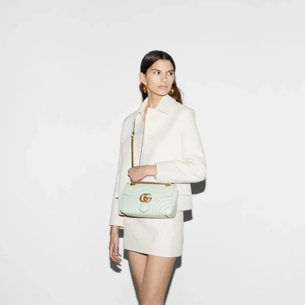 443497_AABZC_3401_004_100_0000_Light-GG-Marmont-small-shoulder-bag-7be4e3a8d2ef.webp GG Marmont Small Shoulder Bag