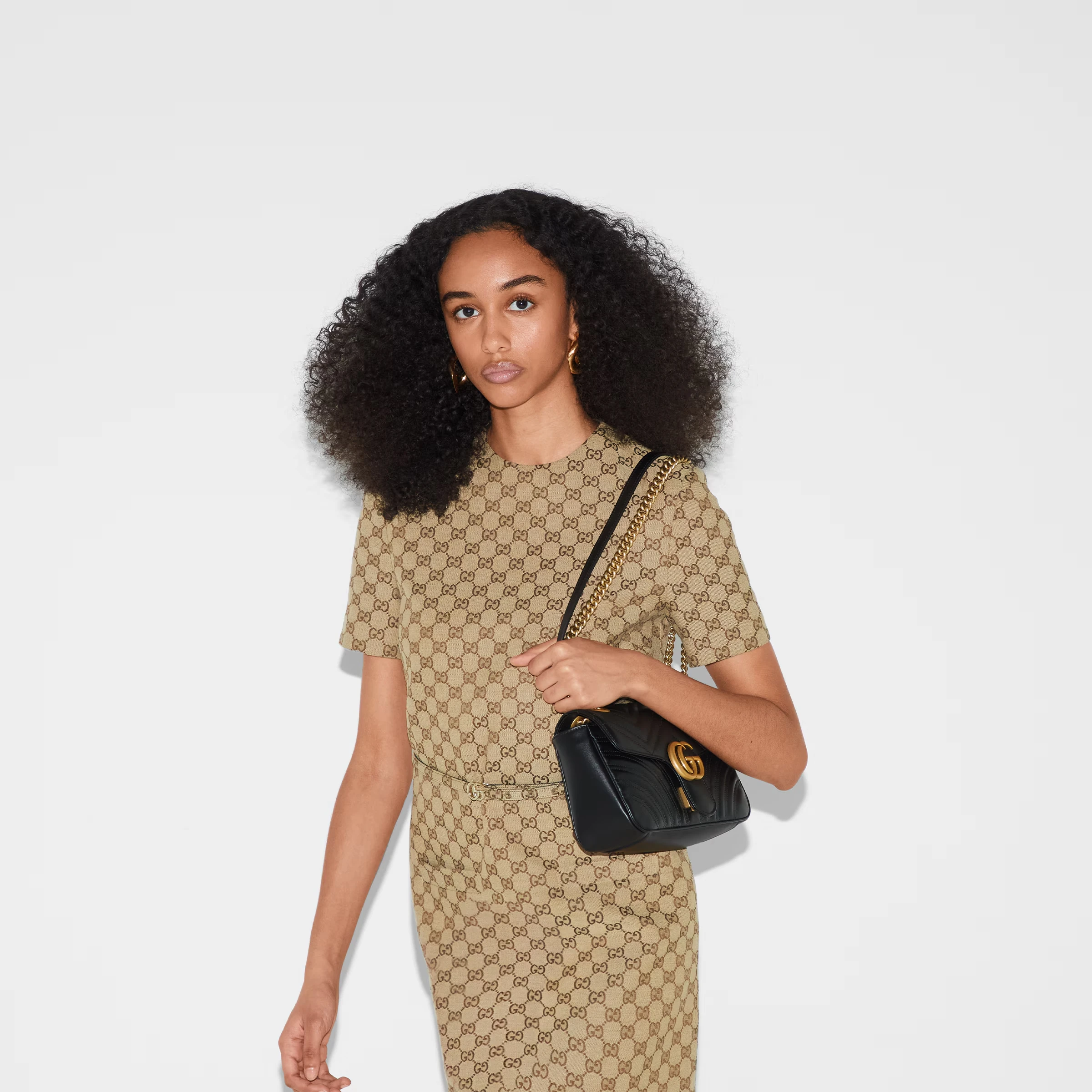 GG Marmont Small Shoulder Bag - view 2