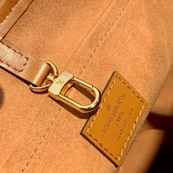 446dd5c0-74094d2234af.webp Louis Vuitton Petit Bucket 23Cm Brown, Designer Handbags, Womens Purse, luxury bags